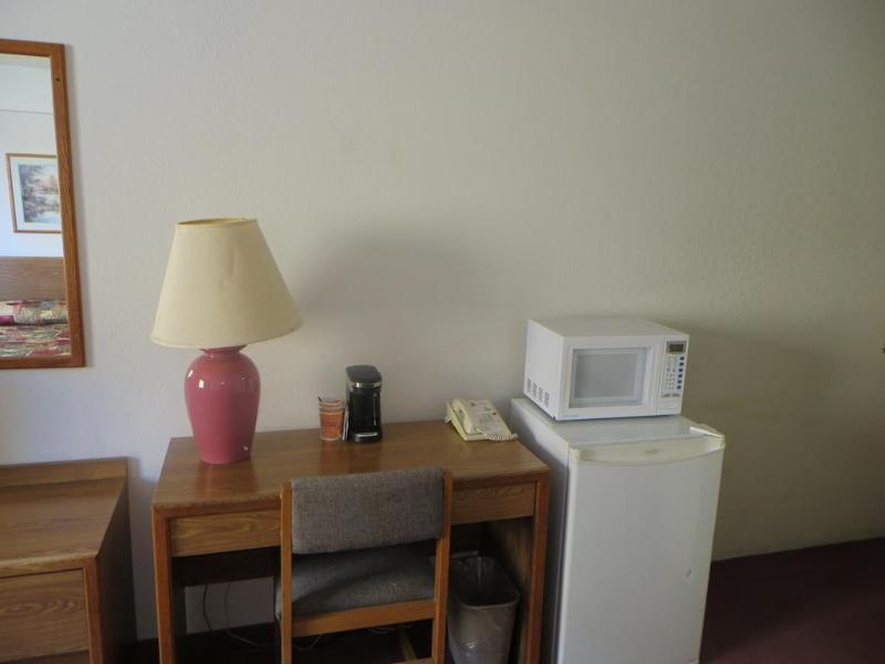 Super 8 By Wyndham Saanichton Victoria Airport Hotel Bagian luar foto