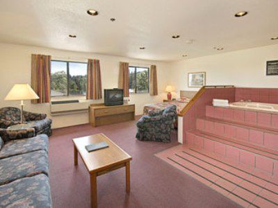 Super 8 By Wyndham Saanichton Victoria Airport Hotel Ruang foto